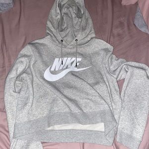 Nike Woman’s Hoodie Size Large
